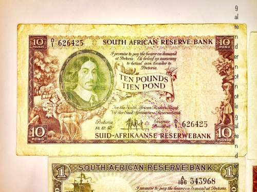 4 X  MH DE KOCK 10 POUNDS , 5 POUNDS ,1 POUND & 10 SHILLINGS 1947-1957 [1 BID TAKES ALL]