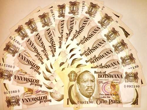 21x 1 PULA IN SEQUENCE UNC LOW SERIAL A9 - 092190-170 [1 BID TAKES ALL]