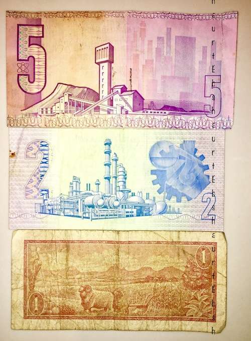 SET OF X 3  JAN VAN RIEBEECK & VARIOUS GOVERNORS R5- R1...1966-1980 [1 BID TAKES ALL)