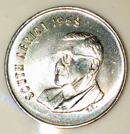 1968  5 CENT ENGLISH UNC