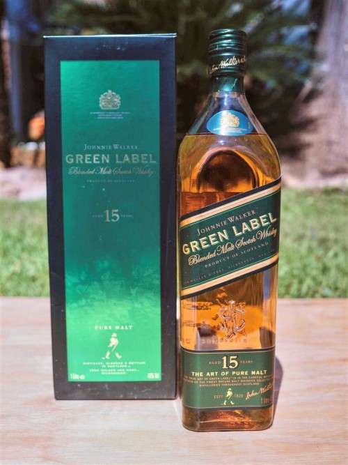 JOHNNY WALKER GREEN LABEL 1 LITER OLD TYPE SEALED & FULL ,BOXED VERY COLLECTABLE