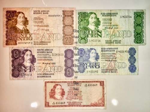 SET OF VARIOUS GOVERNORS & DECIMALS R20 TO R1,,,,1970-1990(1 BID TAKE ALL)