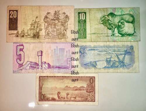 SET OF VARIOUS GOVERNORS & DECIMALS R20 TO R1  ( 1 BID TAKES ALL)