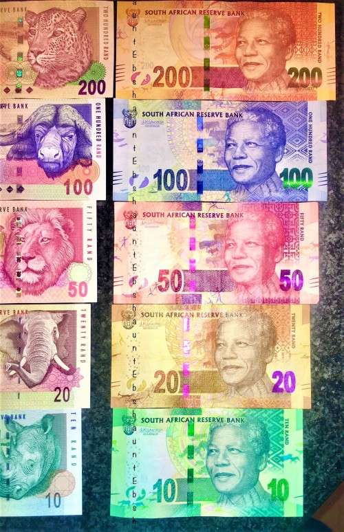 SETS OF 3 DIFFERENT GOVERNORS TT MBOWENI 2005 , G.MARCUS 1 ST ISSUE , L.KGANYAGO & G.RISSIK R20