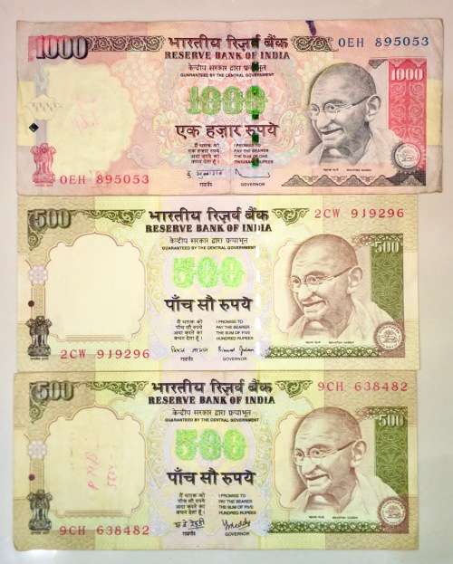 INDIA SET x3...1000 RUPEE & 500 RUPEE x 2(1 BID TAKES ALL)