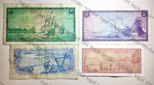 COMPLETE SET OF TW DE JONG & DECIMALS R10 -R1 ,,, 1967-1975( 1 BID TAKES ALL)