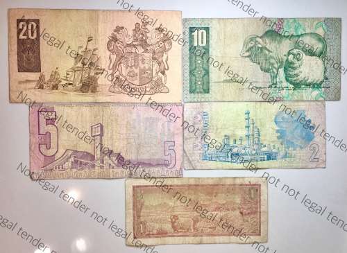 SET OF VARIOUS GOVERNORS & DECIMALS R20 TO R1  ( 1 BID TAKES ALL)