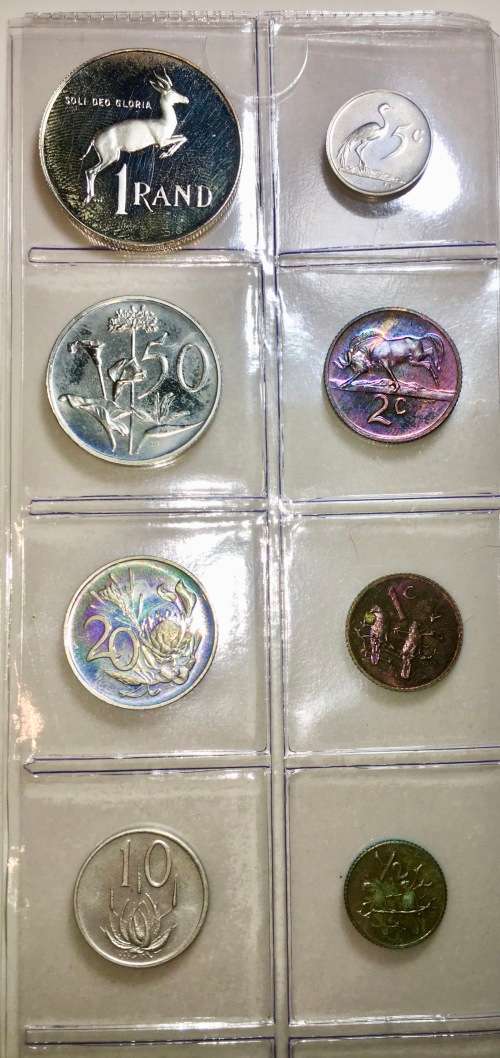 COMPLETE SET OF 1980 R1 PROOF TO 1/2 CENT PROOF/UNC COMES WITH COIN SLEEVE(1 BID TAKES ALL)