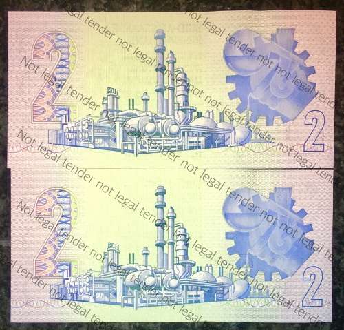 CL STALS R2 IN SEQUENCE AA7766256-257AA 1ST ISSUE 1990 UNC(1 BID TAKES ALL))