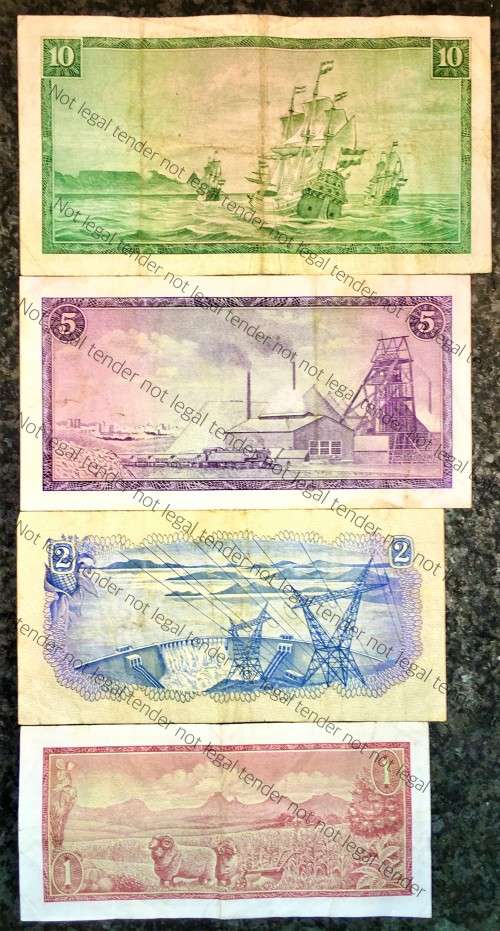 COMPLETE SET OF TW DE JONG & DECIMALS R10 TO R1 ,,, 1967-1975( 1 BID TAKES ALL)