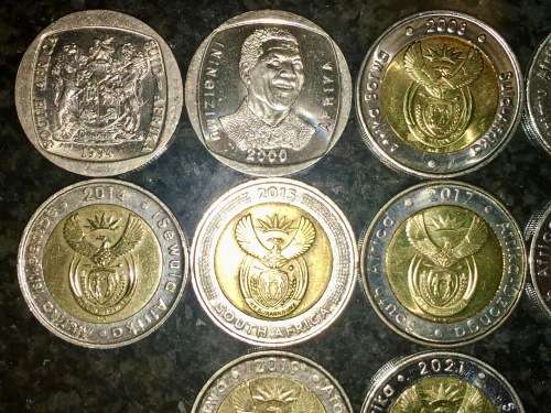 COMPLETE SET OF COMMEMORATIVE R5 COINS 1994 TO 2021  & 2017 IS UNC(1 BID TAKES ALL)