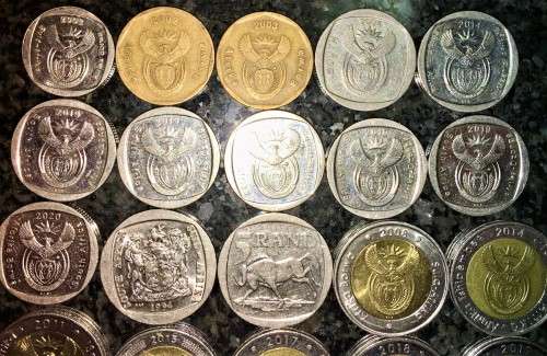 COMPLETE SET OF ALL SOUTH AFRICAN COMMEMORATIVE COINS 1994 TO 2021,50 CENT TO R5 GOOD CONDITION