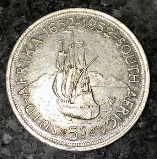 S A UNION SILVER 5 SHILLINGS 1952 SILVER CROWN