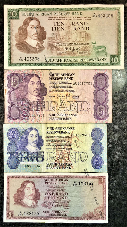 SET OF VARIOUS GOVERNORS & DECIMALS R10 TO R1  ( 1 BID TAKES ALL)