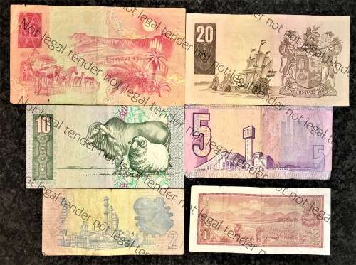 COMPLETE SET OF GPC DE KOCK & DECIMALS  R50 TO R2,,,1980s (R1 TW DE JONGH 1973)- (1 BID TAKES ALL)