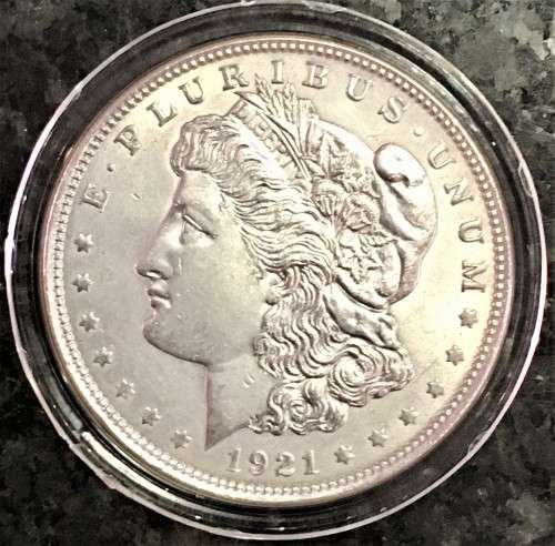 U S A SILVER 1 DOLLAR MORGAN DOLLAR 1921 GOOD CONDITION PHILADELPHIA MINT COMES WITH CAPSULE