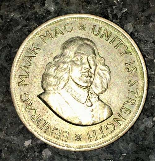 R S A SILVER 50 CENT 1963 GOOD CONDITION  SILVER CROWN SIZE