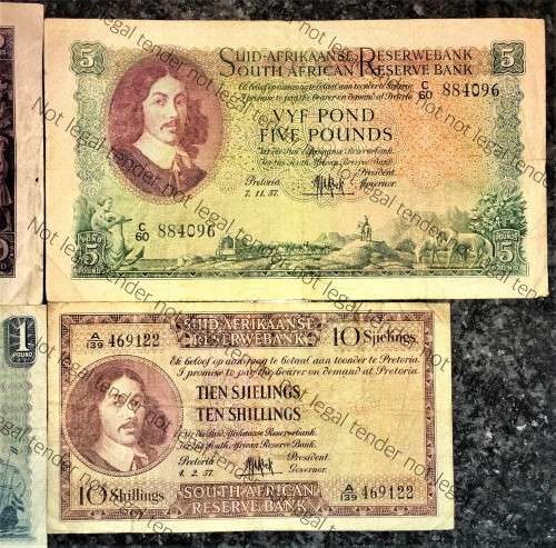 MH DE KOCK SET 10 POUNDS 1958 A/E, 5 POUNDS 1957, 1 POUND 1950 & 10 SHILLINGS 1957 (1 BID TAKES ALL)