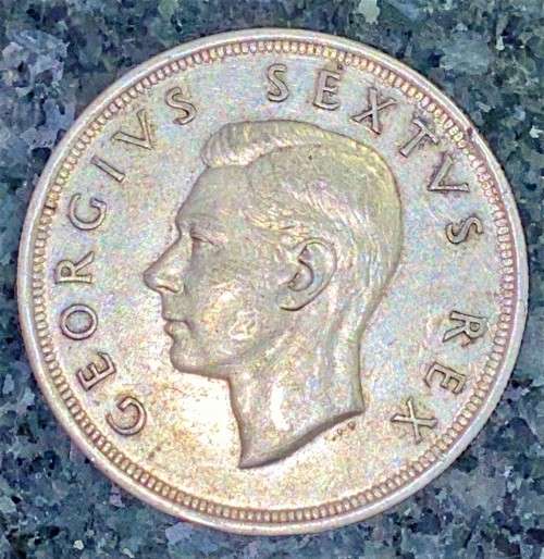 S A UNION SILVER 5 SHILLING 1952 -- SILVER CROWN