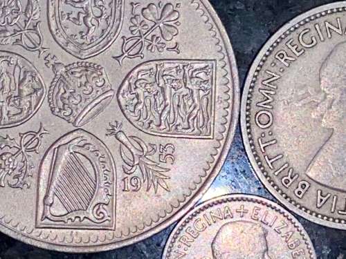 GREAT BRITAIN SET 5 SHILLING/CROWN, 2 SHILLING, 1 SHILLING, 6PENCE & THREEPENCE 1953(1 BID TAKE ALL)