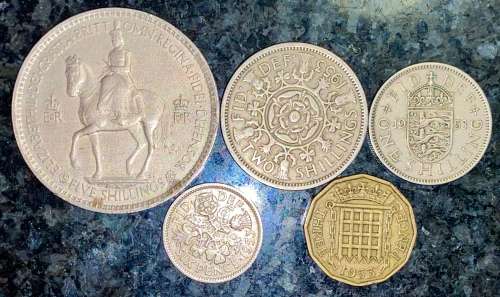 GREAT BRITAIN SET 5 SHILLING/CROWN, 2 SHILLING, 1 SHILLING, 6PENCE & THREEPENCE 1953(1 BID TAKE ALL)