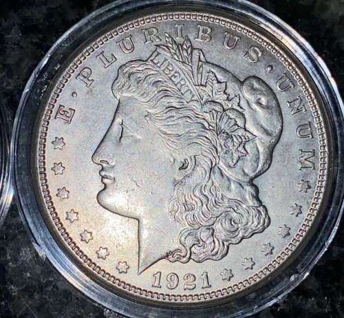 U S A  SILVER  1 DOLLAR MORGAN DOLLAR 1921 VERY GOOD CONDITION SAN FRANCISCO MINT IN CAPSULE