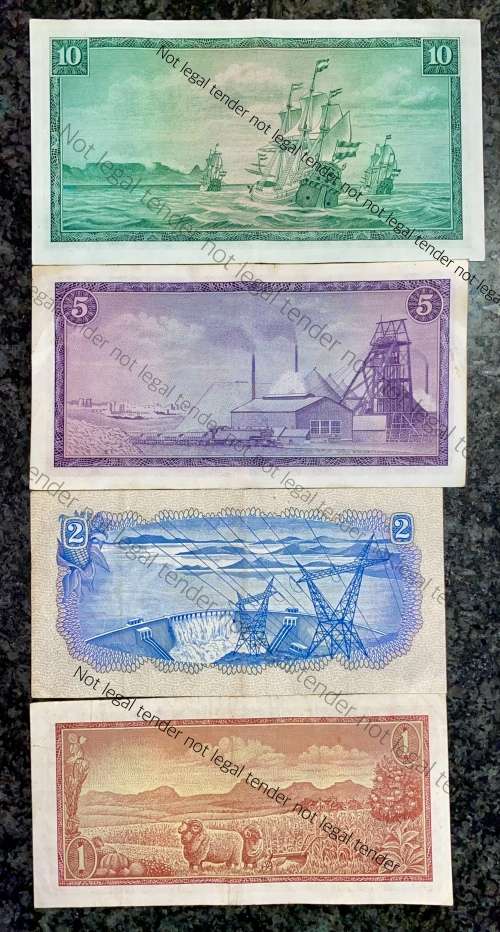 COMPLETE SET OF TW DE JONGH & DECIMALS R10 TO R1 ,,,1967-1975 BETTER CONDITION  (1 BID TAKES ALL)