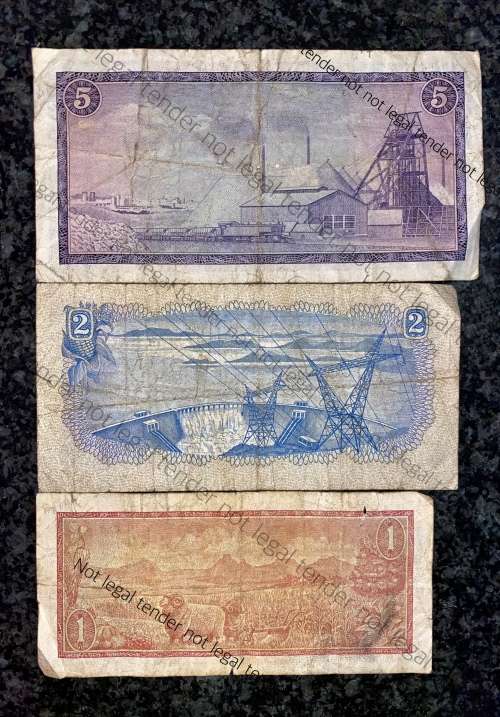 TW DE JONGH SET R5 ,R2 & R1  1973-1975 (1 BID TAKES ALL)