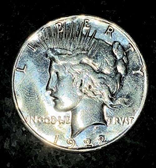 U S A SILVER 1 DOLLAR - 1922 PEACE DOLLAR - SAN FRANCISCO MINT 90% PURE SILVER