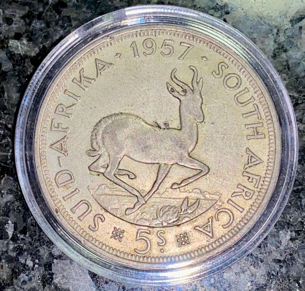S A UNION SILVER 5 SHILLINGS 1957 GOOD CONDITION SILVER CROWN IN CAPSULE