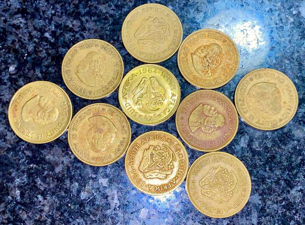 R S A - 1/2 CENT 1964 (BID PER COIN)10 AVAILABLE