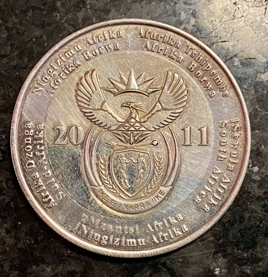 SOUTH AFRICA SILVER R5 --2011 STERLING SILVER 32,9G
