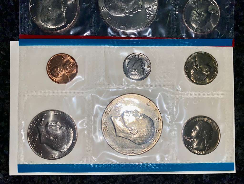 U S A UNC SETS - BOTH DENVER & PHILADELPHIA MINT- EISENHOWER 1 DOLLAR TO 1 CENT 1976(1 BID TAKES ALL