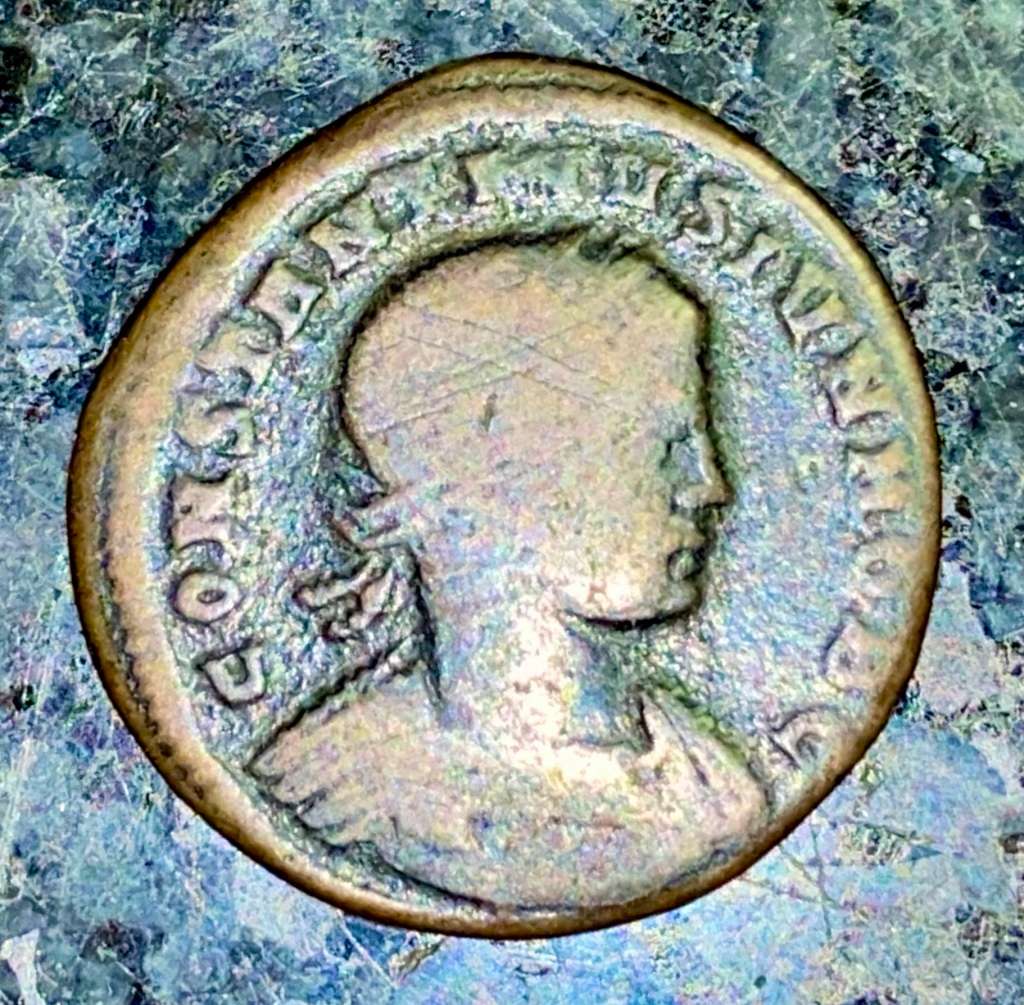 ROMAIN EMPIRE CONSTANTINE II -- 317AD -337AD