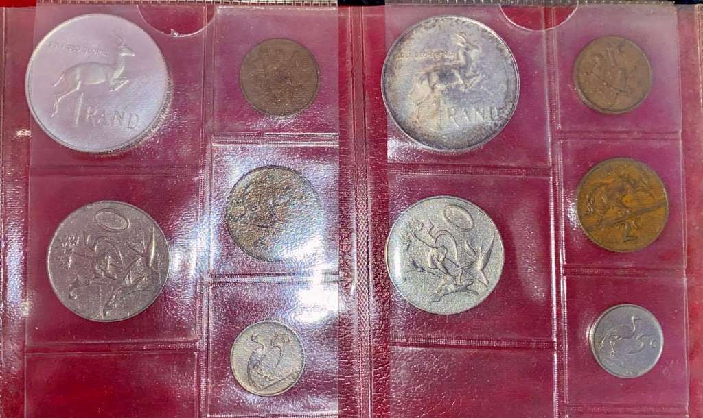 S A UNION & RSA COLLECTION --ALBUM & 1965-1968 SETS -- IN ORIGINAL BICKELS ALBUM PAGE, MINTAGE CARDS