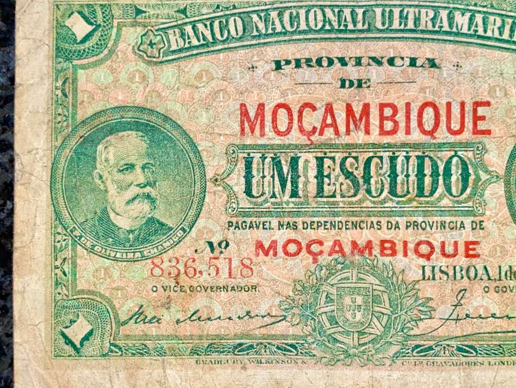 MOZAMBIQUE 1 ESCUDO LISBOA 1ST JANUARY 1921 MOZAMBIQUE GREEN ULTRAMARINO KEY DATE