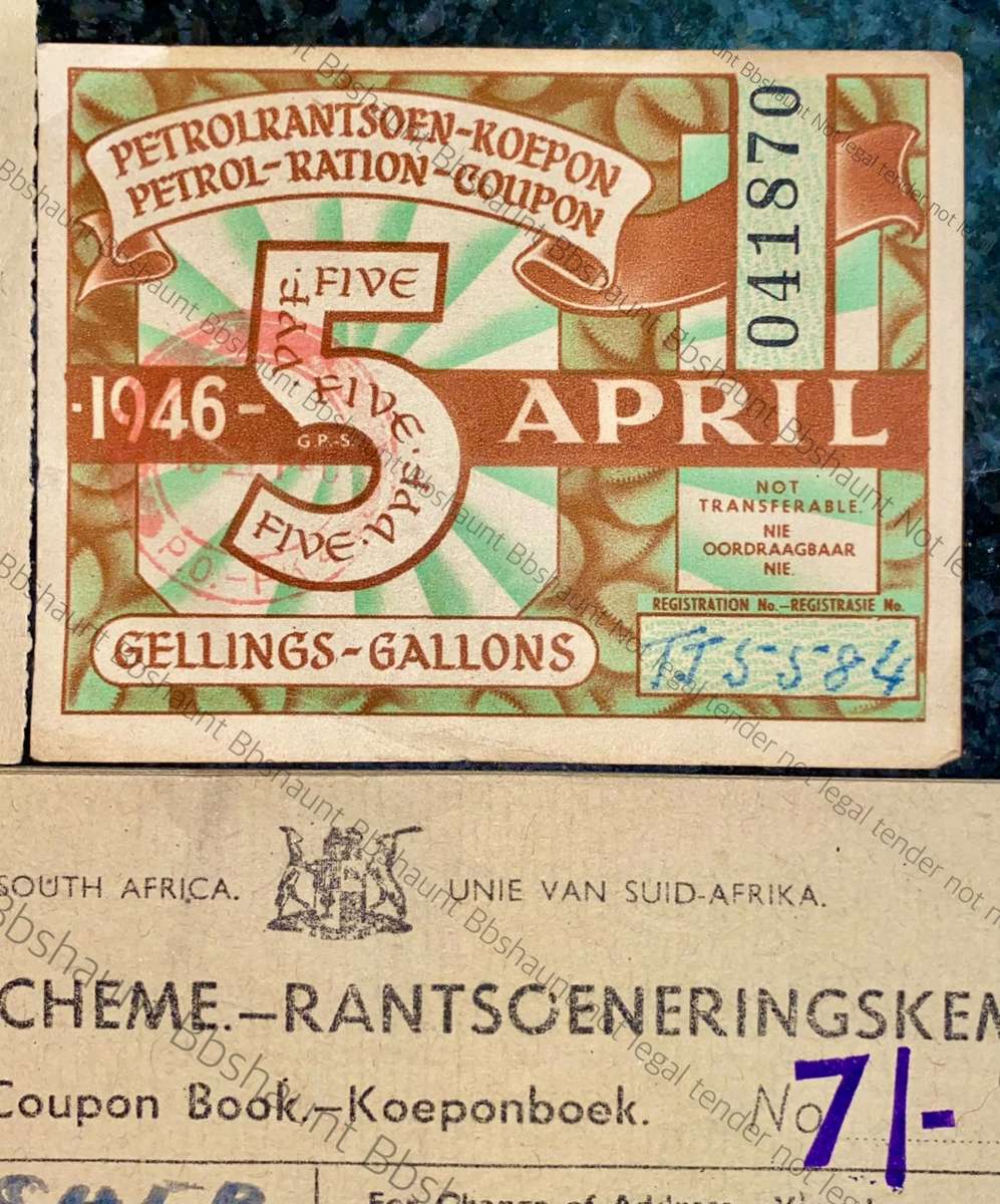 S A UNION PETROL RATION FILLING STATION FULL UNUSED COUPON BOOK & 4 + 5 GALLON 1942/45 WW2