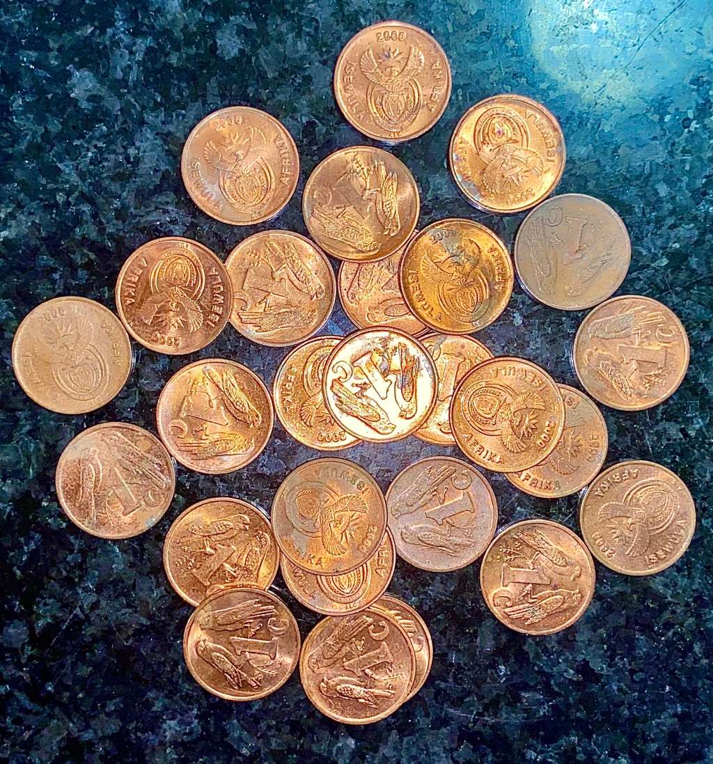 1 CENT 2000 NEW COAT OF ARMS ( BID PER COIN)