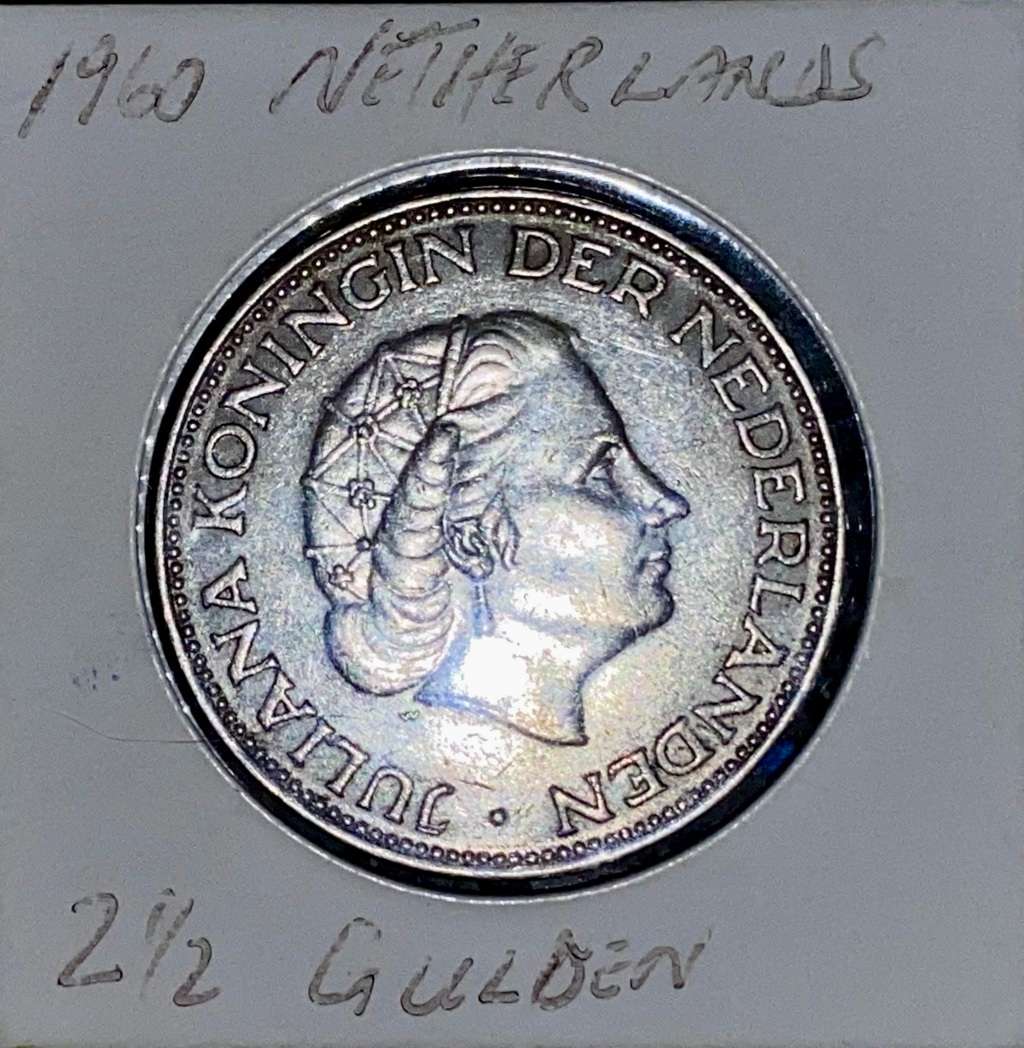 NETHERLANDS SILVER 2 1/2 GULDEN 1960 JULIANA - SILVER VALUE ALONE R195