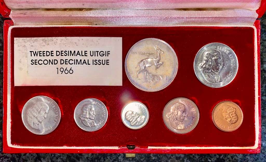 SOUTH AFRICA PROOF SET SILVER R1 TO 1 CENT -- 1966 AFRIKAANS -- IN RED SA MINT BOX