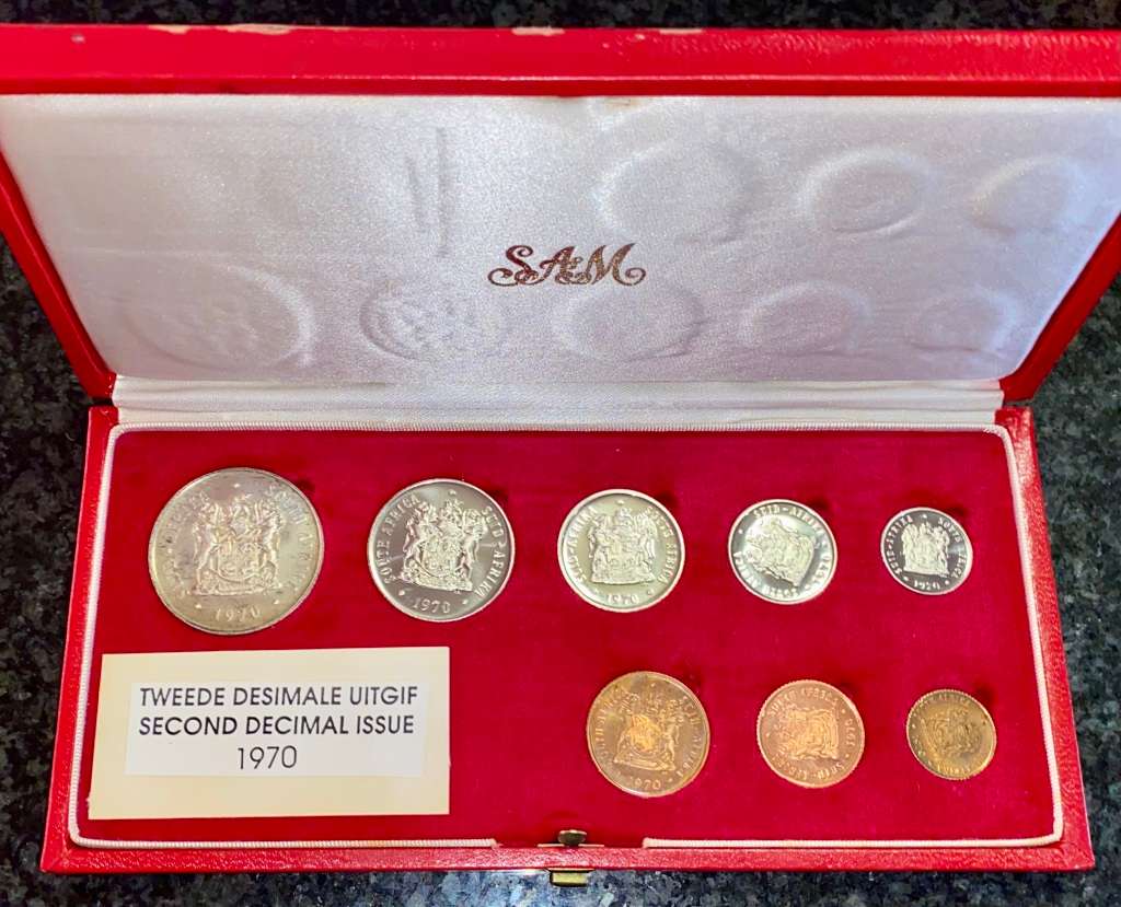 SOUTH AFRICA PROOF SET SILVER R1 TO 1/2 CENT -- 1970 -- IN RED SA MINT BOX
