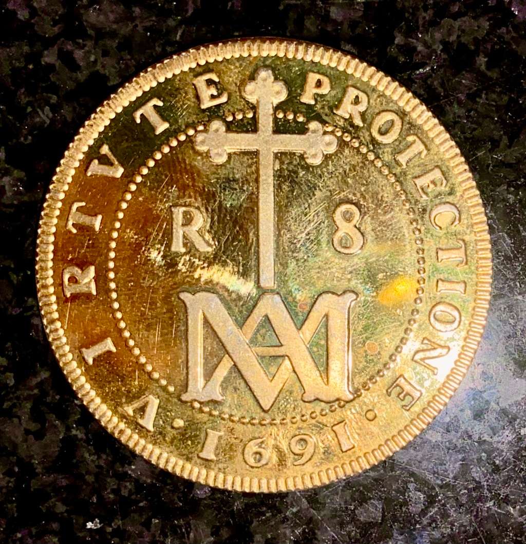 CAPE COIN HERITAGE COLLECTION - PIECE OF EIGHT - 8 REALES 1691 - GOLD PLATED STERLING SILVER