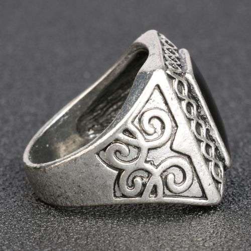 SQUARE SILVER PLATED RING - SIZE: 10