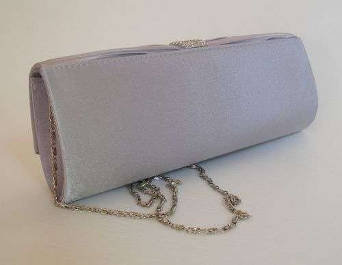 ELEGANT GREY SATIN AND DIAMANTE EVENING HANDBAG