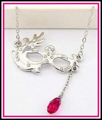 CHIC CRYSTAL OPERA MASK PENDANT & CHAIN