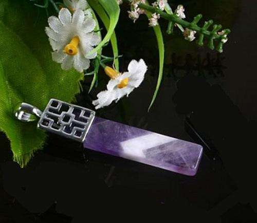 STUNNING NATURAL AMETHYST GEMSTONE PENDANT