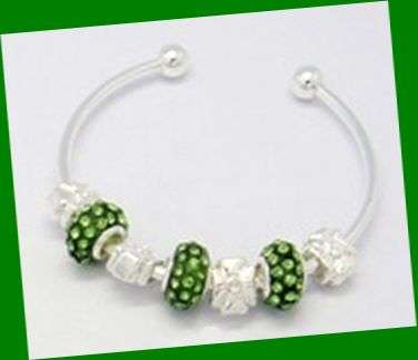 GORGEOUS GREEN EURO BEAD SILVER BRACELET