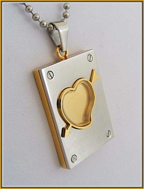 TWO TONE HEART PHOTO FRAME PENDANT AND CHAIN