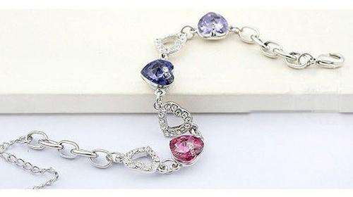 STUNNING SWAROVSKI CRYSTAL ELEMENTS HEART BRACELET