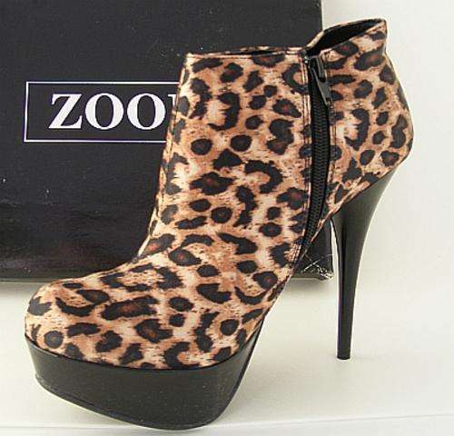 LEOPARD GENNA BOOTS FROM ZOOM - SIZES : 5 and 6